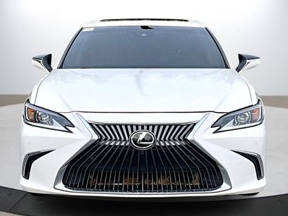 Used 2019 Lexus ES 350 w/ Premium Package