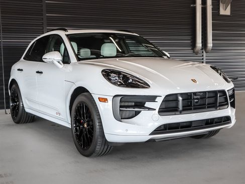 Certified 2021 Porsche Macan GTS AWD/4WD image 7