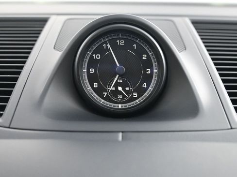 Certified 2025 Porsche Macan image 23