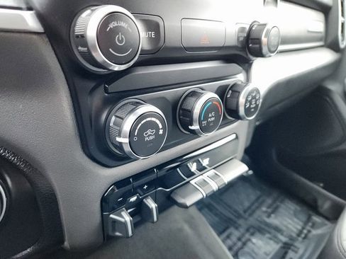 Used 2022 RAM 1500 Big Horn image 15