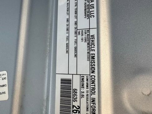 Used 2024 Jeep Grand Cherokee L Limited w/ Luxury Tech Group II image 33