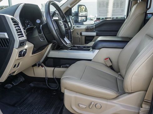 Used 2017 Ford F350 Lariat w/ Lariat Ultimate Package image 18