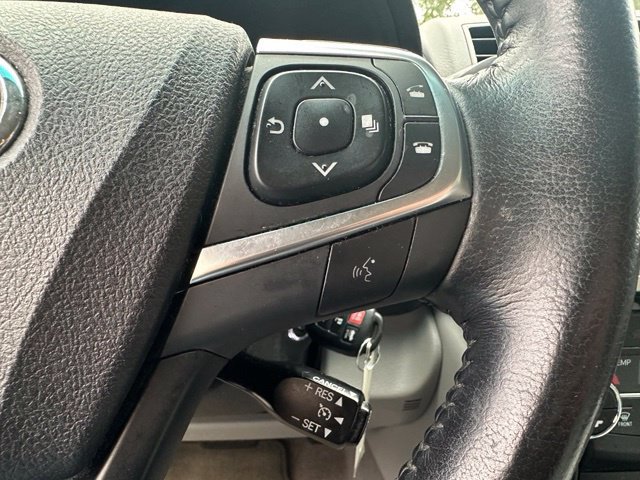 Used 2016 Toyota Camry XLE FWD image 21