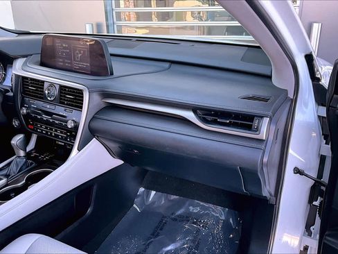 Used 2021 Lexus RX 350 w/ Premium Package image 18