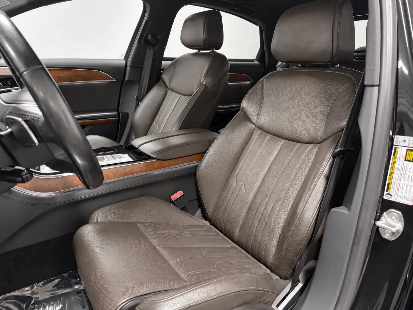 Used 2019 Audi A8 L 3.0T w/ Executive Package AWD/4WD image 12