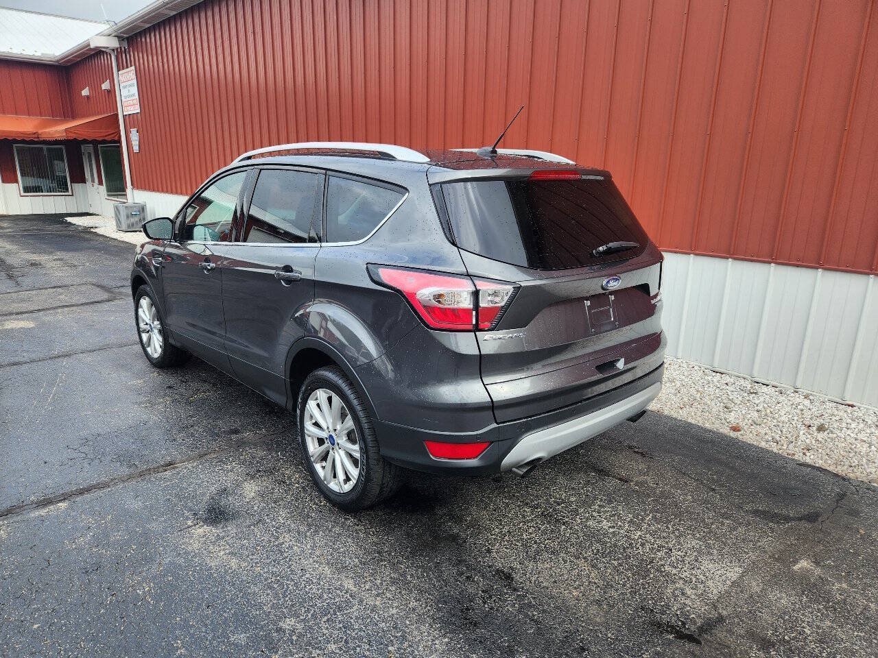 Used 2017 Ford Escape Titanium AWD/4WD image 5