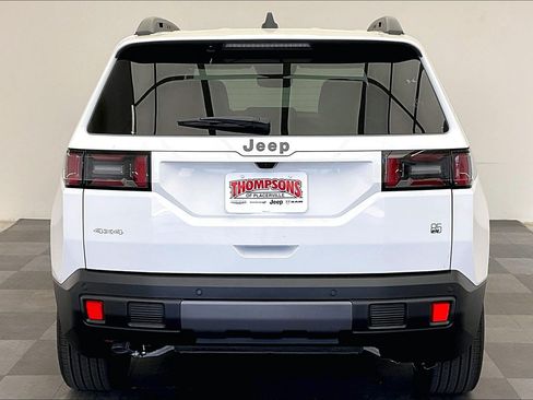 New 2026 Jeep Cherokee Limited AWD/4WD image 3