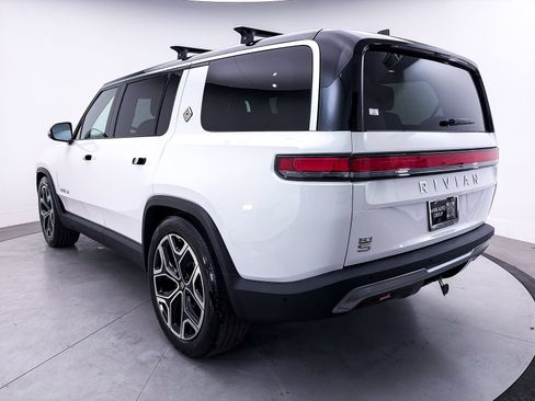 Used 2024 Rivian R1S Adventure AWD/4WD image 14