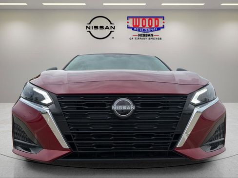 Certified 2025 Nissan Altima 2.5 SV FWD image 6