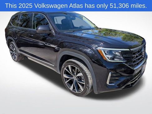 Used 2025 Volkswagen Atlas SEL Premium R-Line AWD/4WD image 1