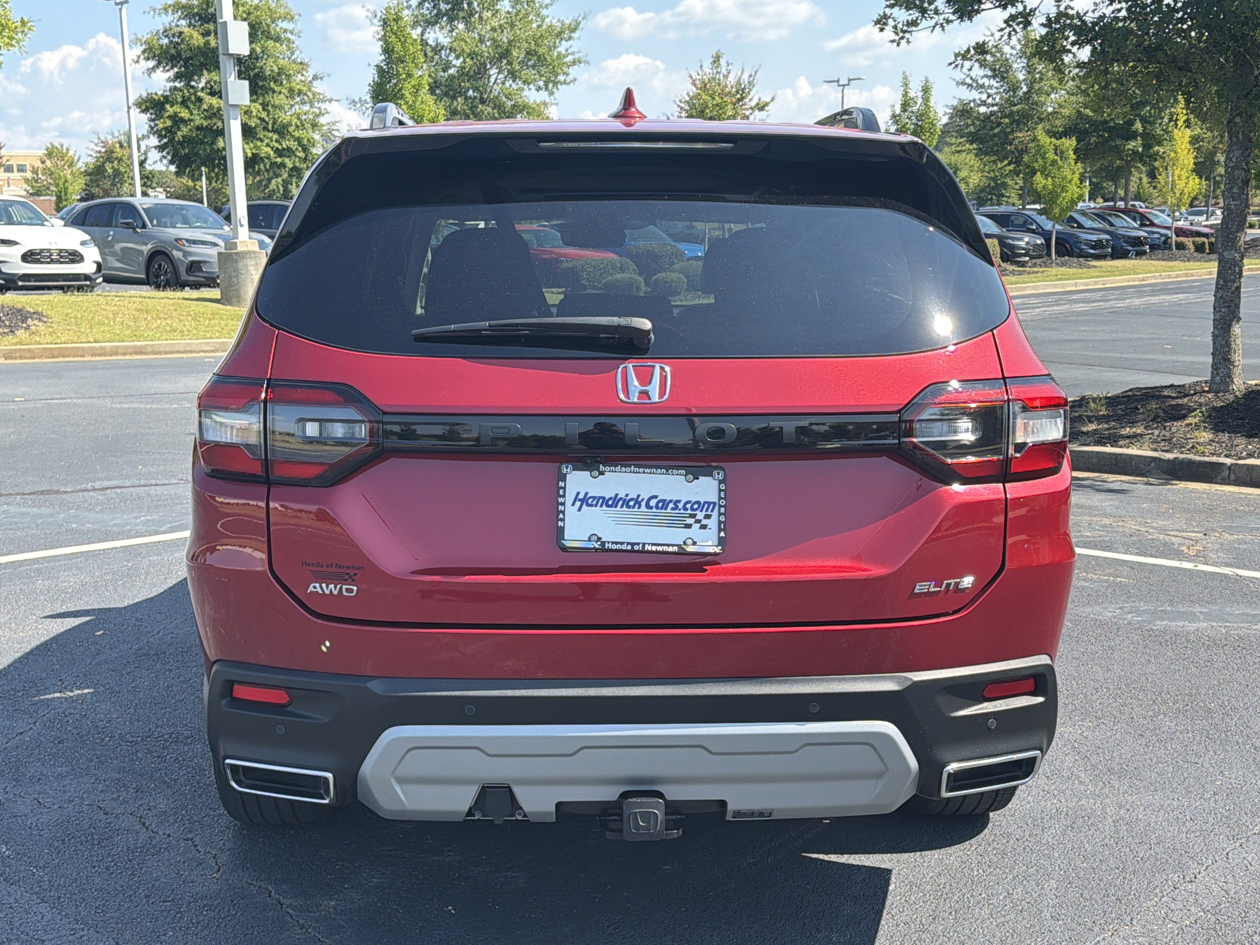 Used 2024 Honda Pilot Elite image 8