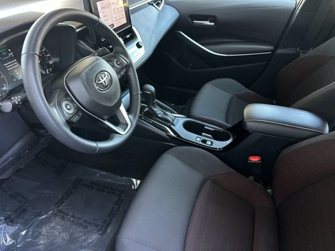Used 2024 Toyota Corolla SE FWD image 9