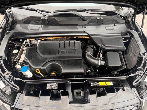 Used 2019 Land Rover Discovery Sport SE AWD/4WD image 22