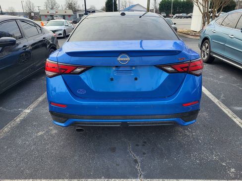 Used 2024 Nissan Sentra SR w/ SR Premium Package image 5