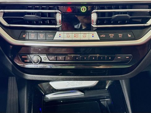 Used 2023 BMW X3 xDrive30i w/ Premium Package image 16