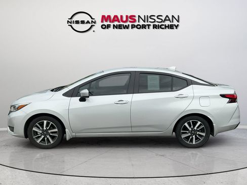 Certified 2025 Nissan Versa SV w/ Trunk Package FWD image 6