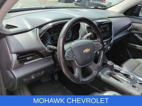 Used 2019 Chevrolet Traverse RS AWD/4WD image 9