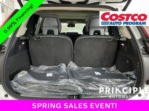 New 2026 Volvo XC90 B6 Ultra w/ Lounge Package AWD/4WD image 14