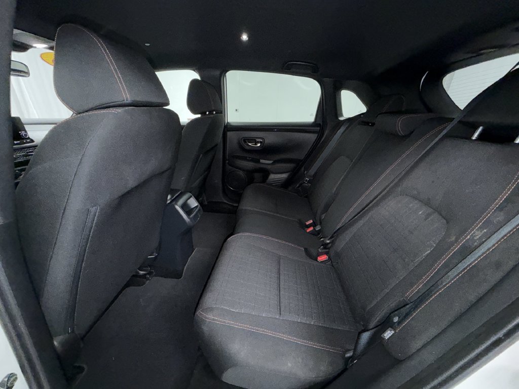 Used 2025 Honda HR-V Sport image 5