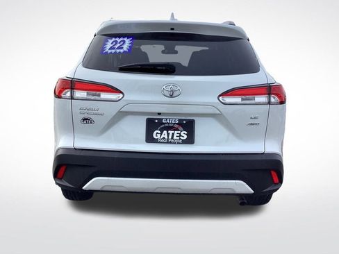 Used 2022 Toyota Corolla Cross LE image 10