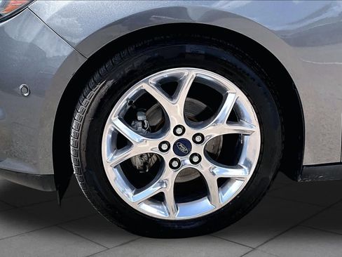 Used 2013 Ford Focus Titanium FWD image 11