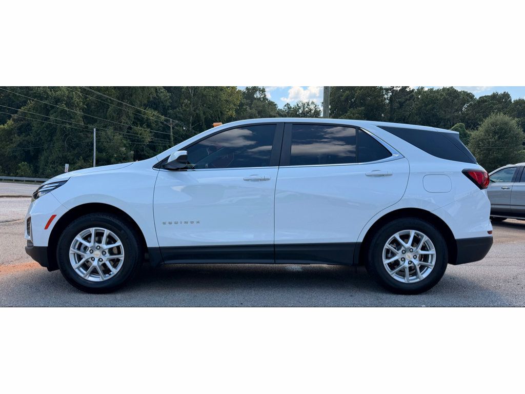 Used 2024 Chevrolet Equinox LT FWD image 3