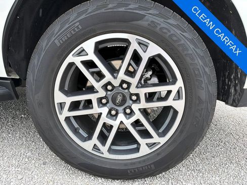 Used 2025 Ford Expedition Active AWD/4WD image 21
