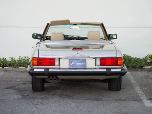 Used 1989 Mercedes-Benz 560 SL image 9