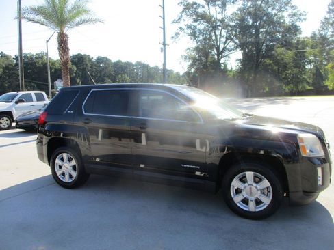 Used 2013 GMC Terrain SLE FWD image 9