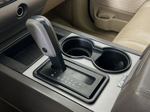 Used 2012 Ford Expedition XLT w/ Leather Seating Pkg image 22