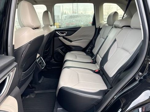 Used 2021 Subaru Forester Limited w/ Popular Package #3 image 16