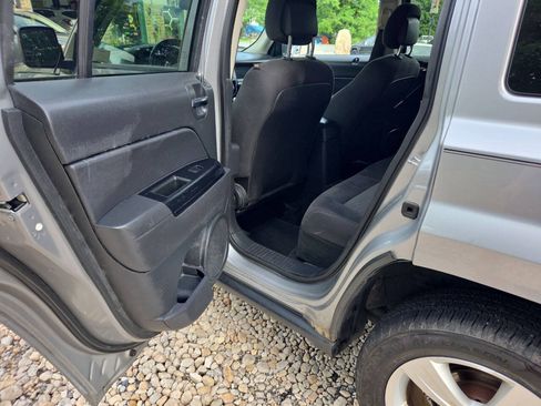 Used 2015 Jeep Patriot Latitude w/ Trailer Tow Prep Group AWD/4WD image 15