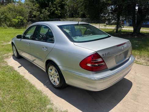 Used 2003 Mercedes-Benz E 320 Sedan image 5