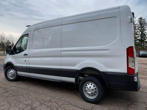 New 2026 Ford Transit 250 148 Medium Roof Extended AWD image 4