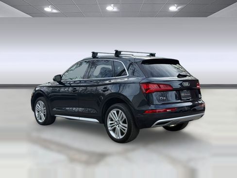 Used 2018 Audi Q5 Premium Plus w/ Premium Plus Package image 3