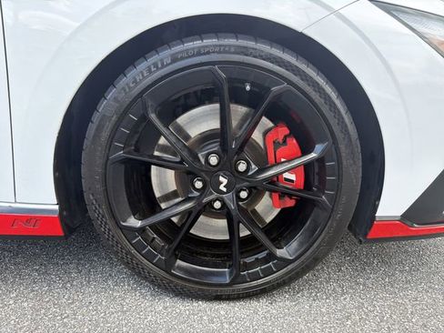 Certified 2025 Hyundai Elantra N FWD image 12