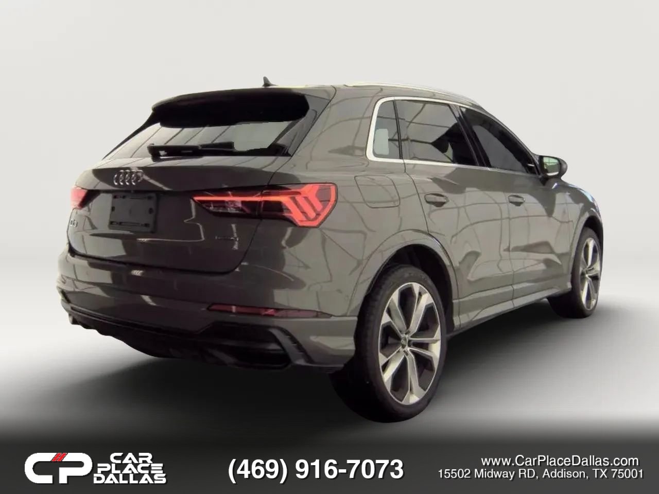 Used 2021 Audi Q3 2.0T Premium Plus w/ Premium Plus Package AWD/4WD image 3