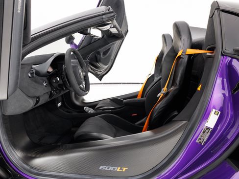 Used 2020 McLaren 600LT Spider RWD image 18