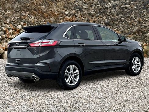 Used 2019 Ford Edge SEL w/ Equipment Group 201A image 2
