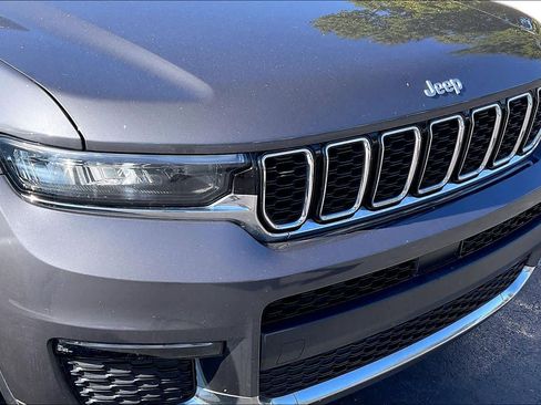 Used 2022 Jeep Grand Cherokee L Limited image 30