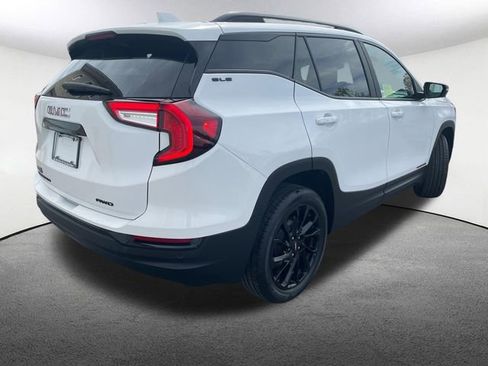 Used 2023 GMC Terrain SLE w/ Driver Convenience Package AWD/4WD image 17