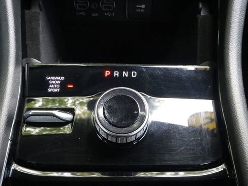 Used 2022 Jeep Grand Cherokee L Limited AWD/4WD image 21