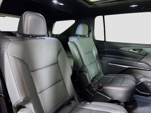 New 2026 Chevrolet Traverse Z71 w/ Enhanced Driving Package AWD/4WD image 29