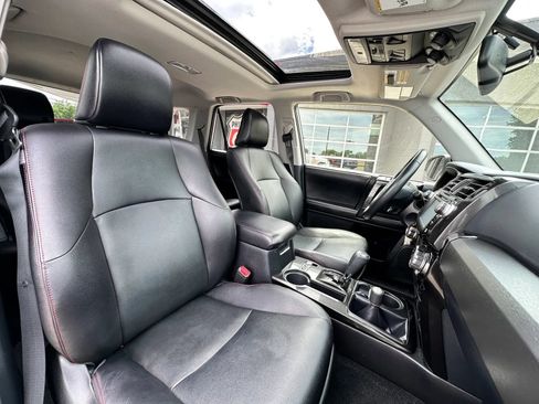 Used 2016 Toyota 4Runner Trail Premium AWD/4WD image 20