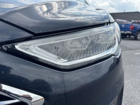 Used 2020 Ford Fusion SEL FWD image 10
