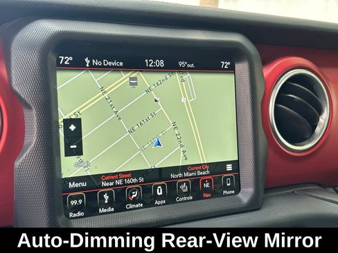 Used 2018 Jeep Wrangler Rubicon AWD/4WD image 23