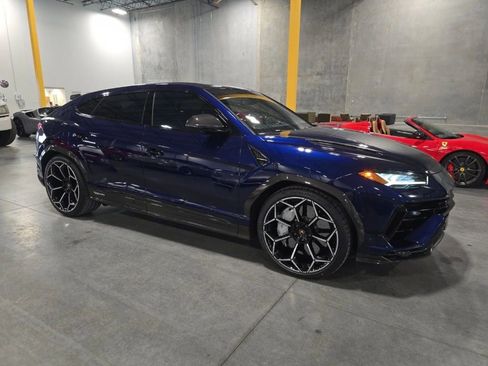 Used 2024 Lamborghini Urus Performante image 6