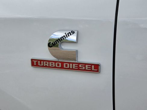 Used 2024 RAM 2500 Laramie w/ Safety Group AWD/4WD image 35