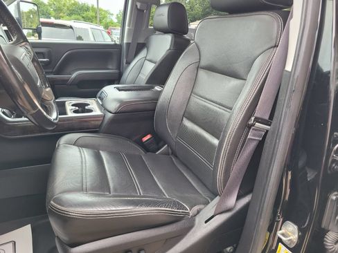 Used 2016 GMC Sierra 2500 Denali w/ Driver Alert Package AWD/4WD image 26