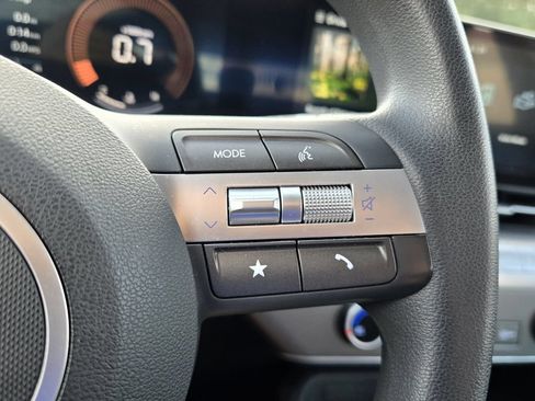 Certified 2026 Hyundai Kona SE FWD image 22